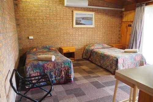 Lightning Ridge Outback Resort & Caravan Park Экстерьер фото